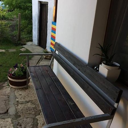 Guest House Kostadinovi Bŭlgarevo Eksteriør billede